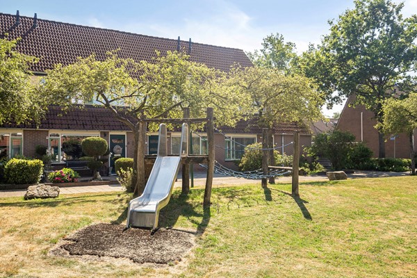 Azalea53904LTVeenendaal-02 (2).jpg